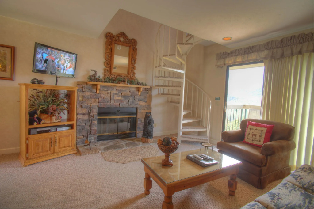 Deer Ridge Resort by Jackson Mountain Rentals