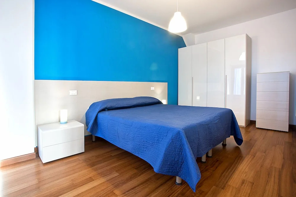Good Wine Apartments