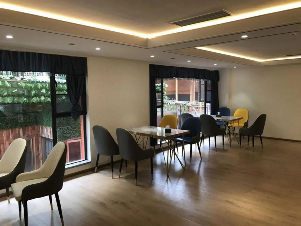 WG Hotel (Guiyang Guanshanhu Olympic Sports Center Branch)