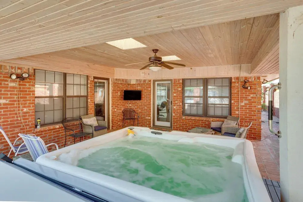 15 Mi to Dtwn: Oklahoma City Family Home