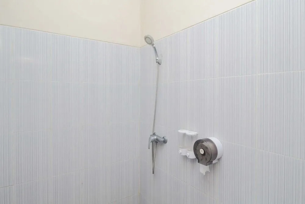 Airy Seminyak Sunset Road Belong Dua 5 Kuta Bali