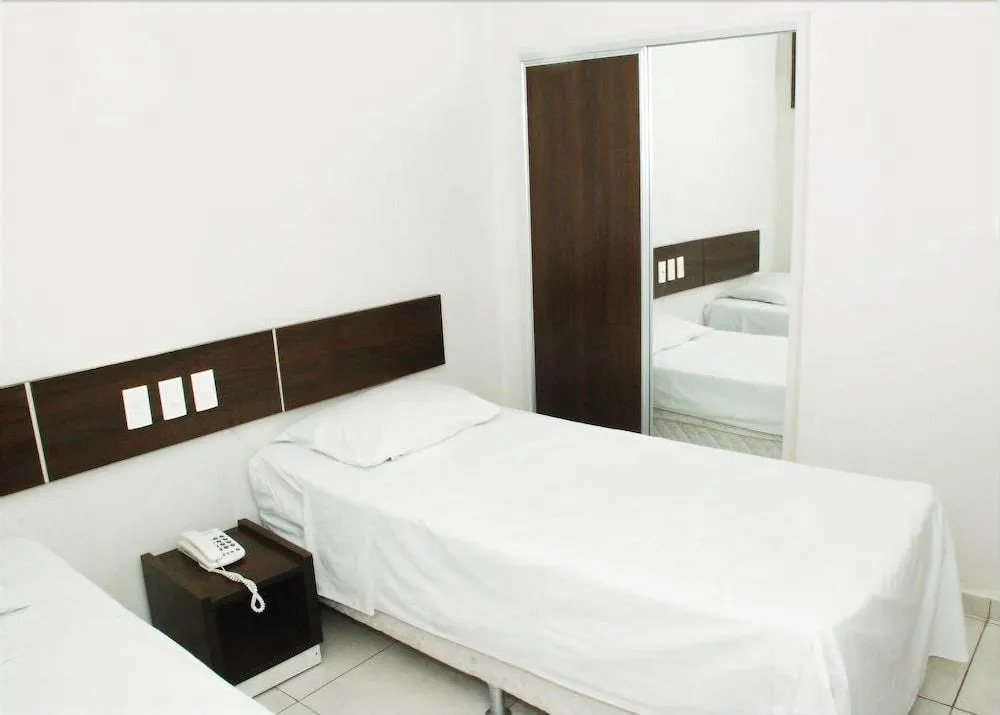 Hotel JK