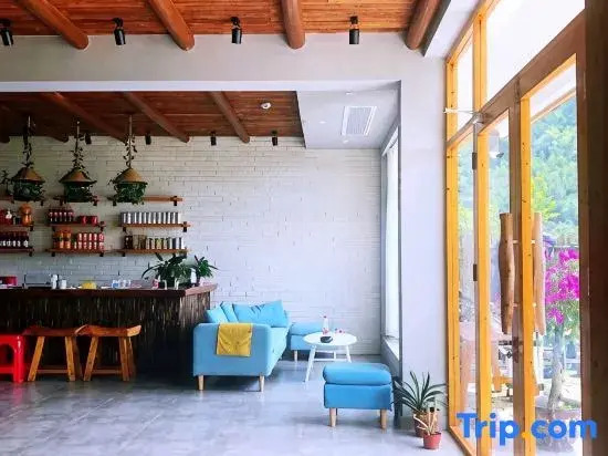 Xianju qingyinge homestay