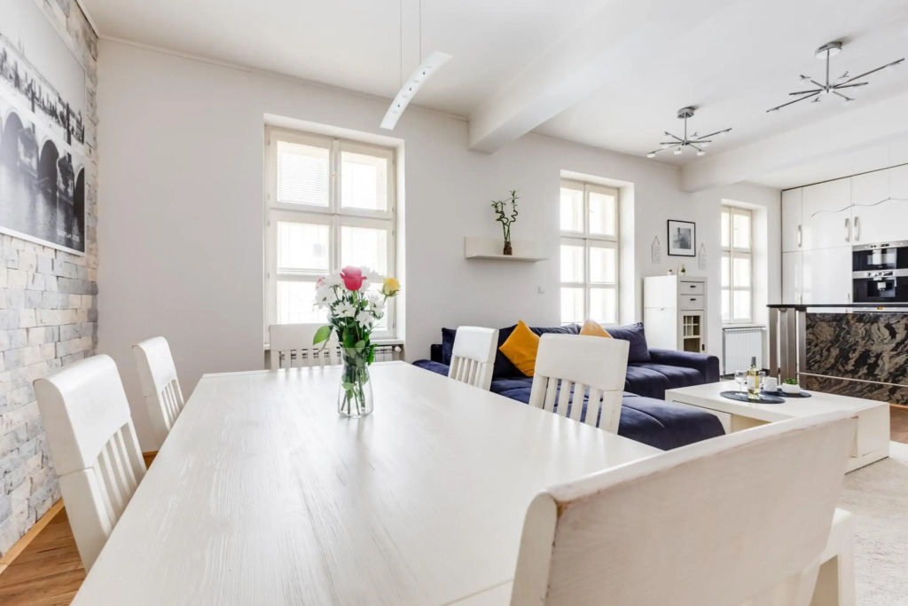 Luxury&Quiet charming 2-bedrooms Apt near river