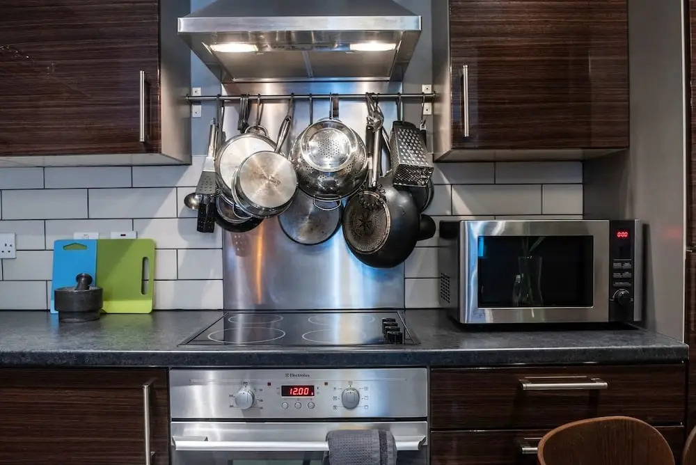 Lovely 2 Bed Flat - Airport/piccadilly Friendly