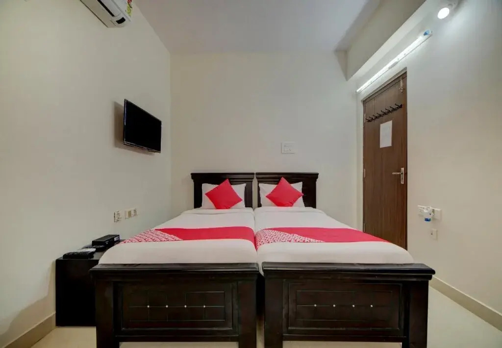 Hotel Anu Residency By OYO Rooms