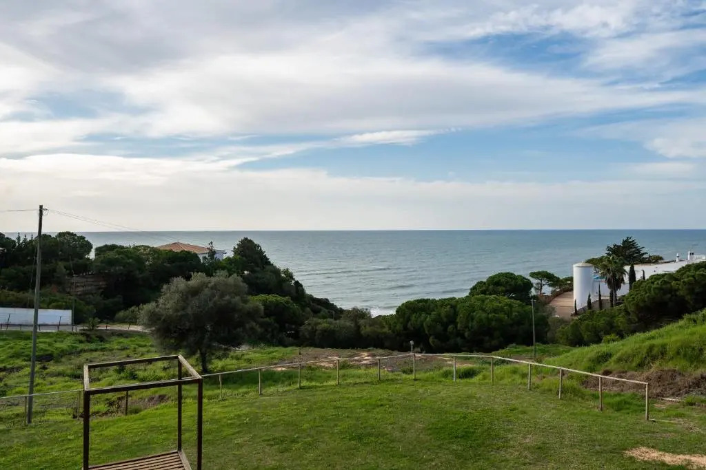Pedra dos Bicos - Apartamento para 4 com acesso privilegiado à praia