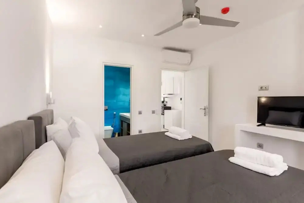 Ampelas Nostalgia Apartments - Zeus Haven in Paros