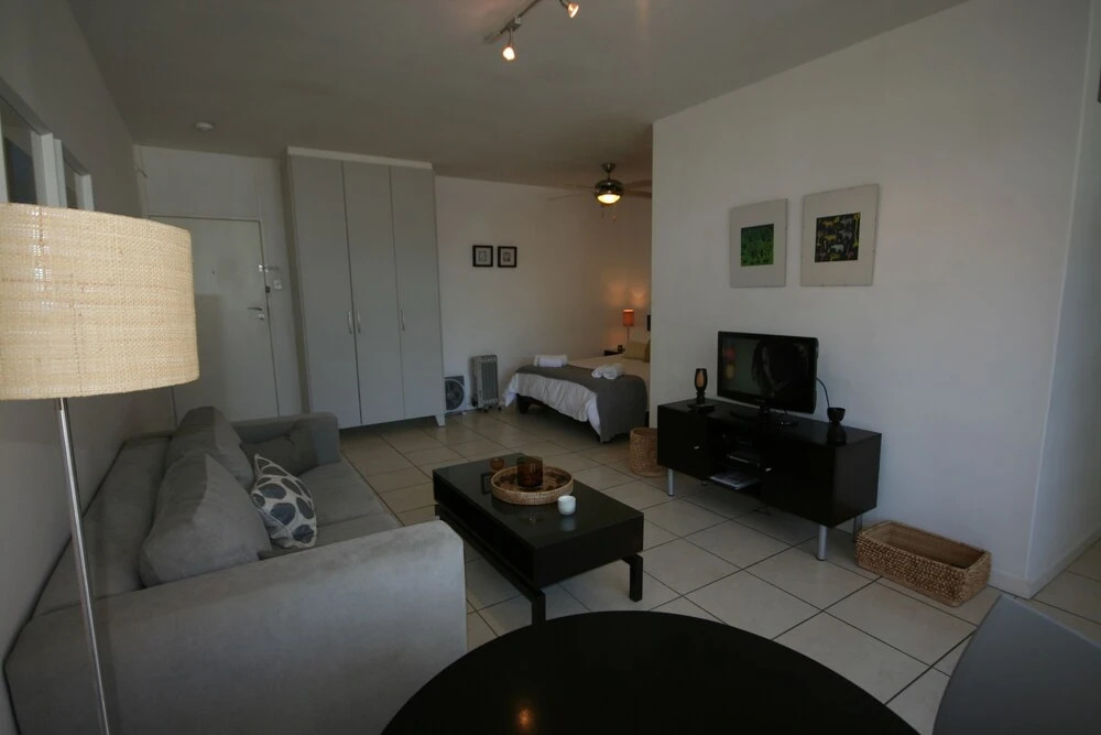 Stylish Cape Town CBD Apartment at St Martini