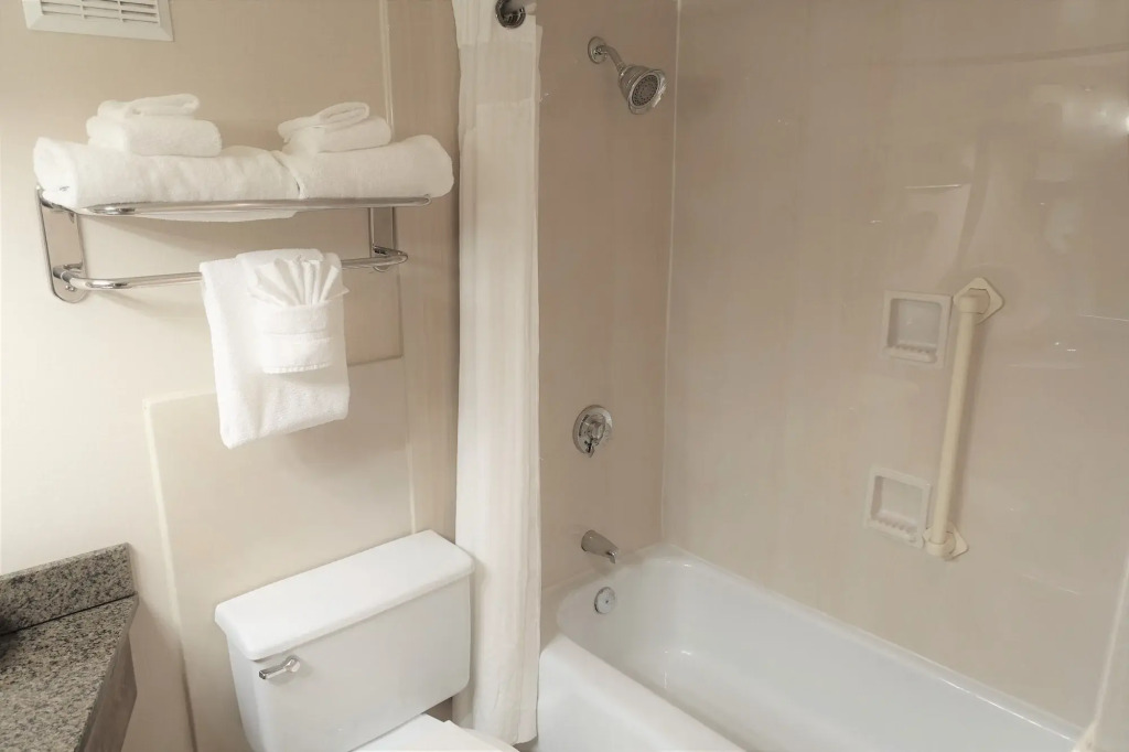 Holiday Inn Portland-By the Bay by IHG