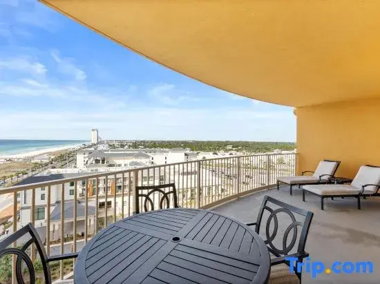 Calypso Resort Tower 3-904