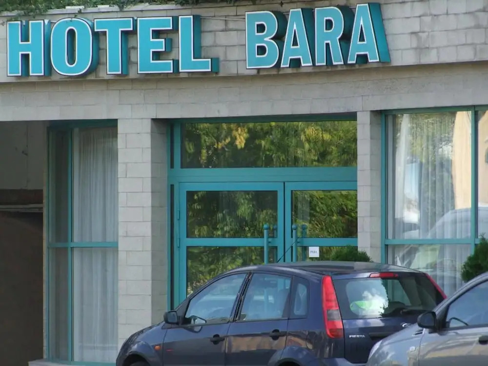 Hotel Bara Junior