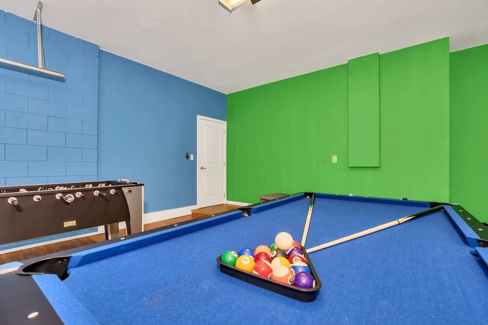 Spacious & Modern 8 Bedroom 5 Bathroom Villa 508m