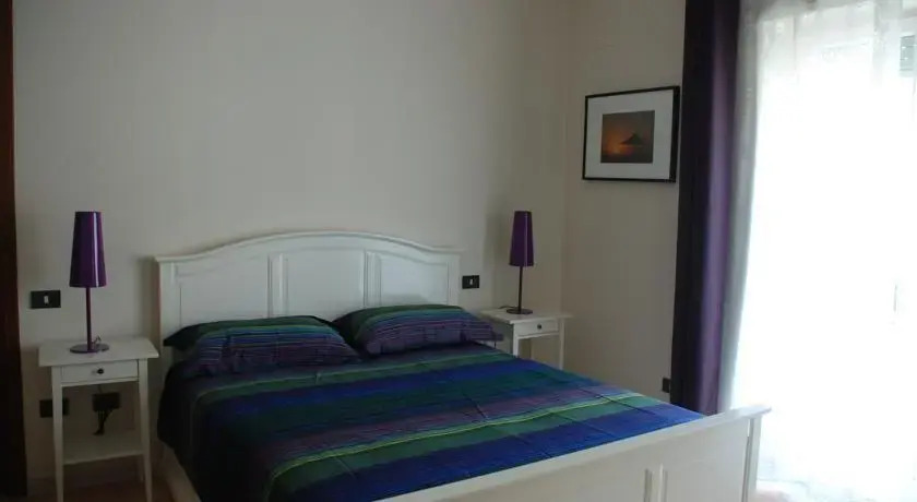 DonnAnna Suite
