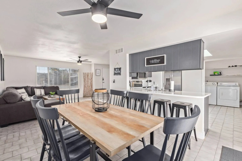 Stunning Hunter Single Family Home in the Heart of Mesa