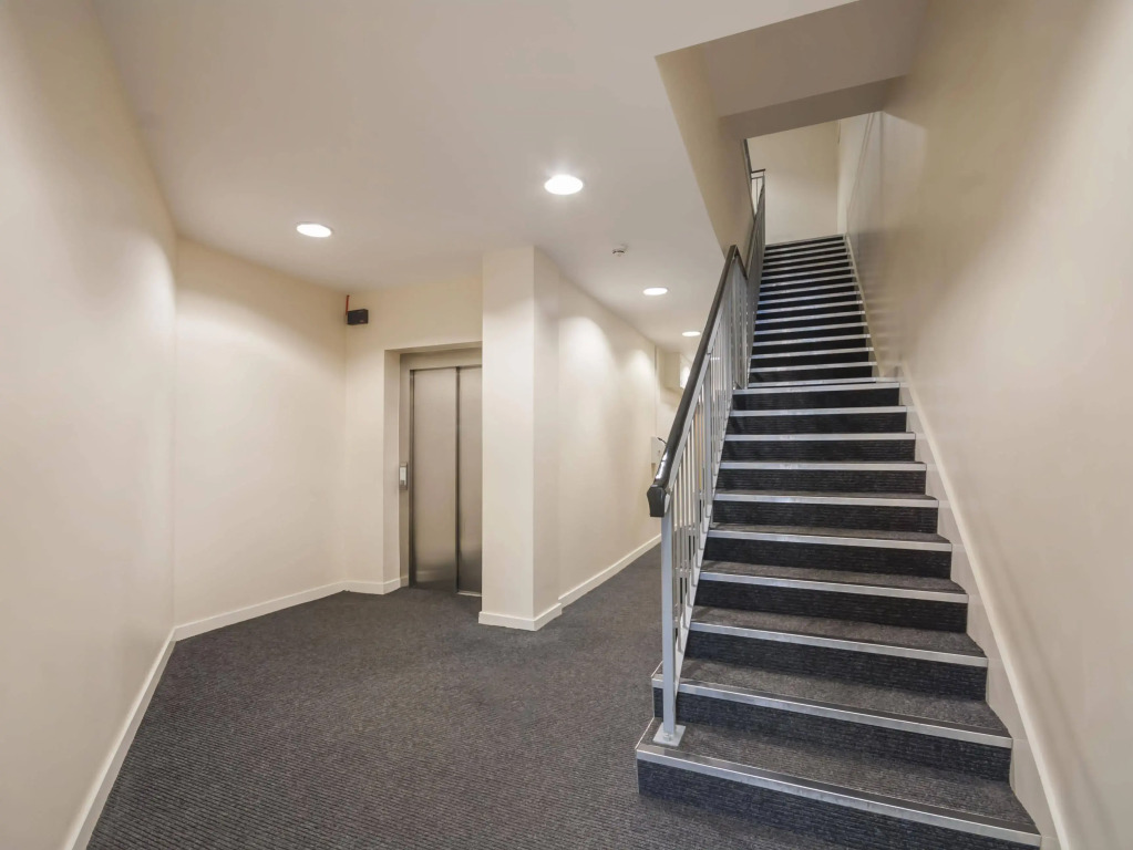 Beaverbank Place - Campus Residence