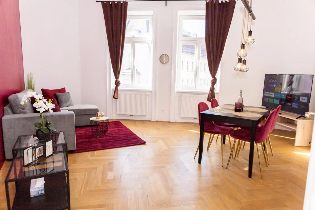 Ruby luxurious new 1 bedroom apartment with view of Schönbrunn Palace
