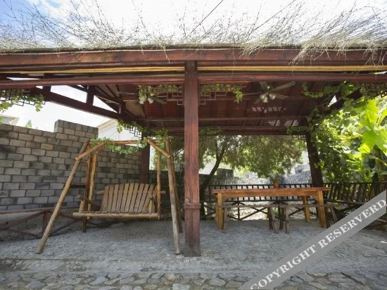 Yinshanju Hotel