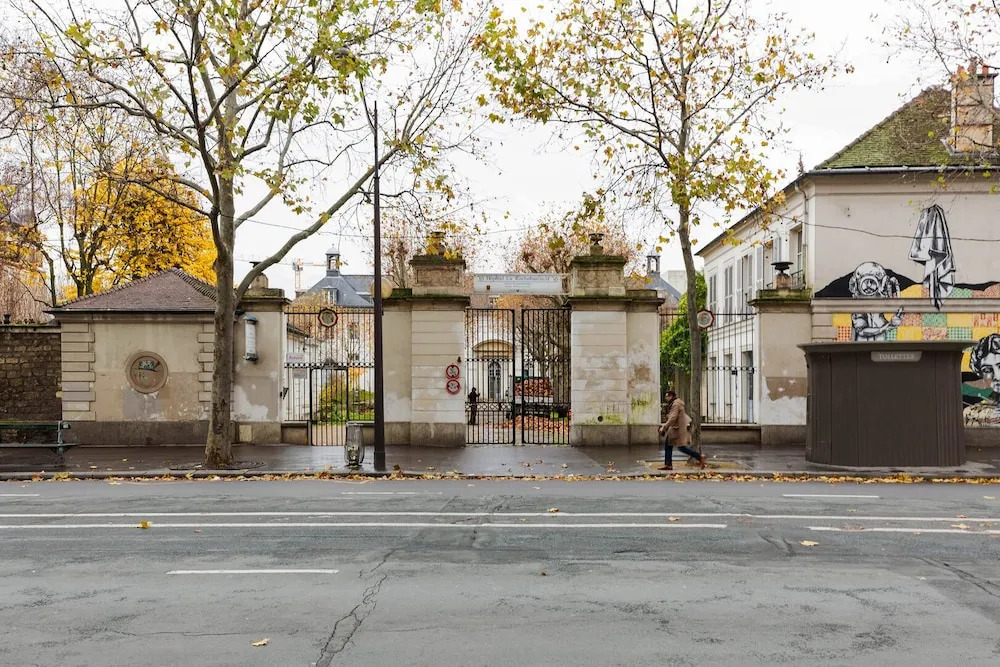 Contemporary Meets Classic by the Catacombes