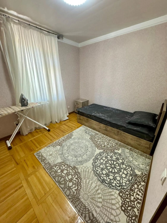 Classic C1 Apartment In The Center With 4 Rooms