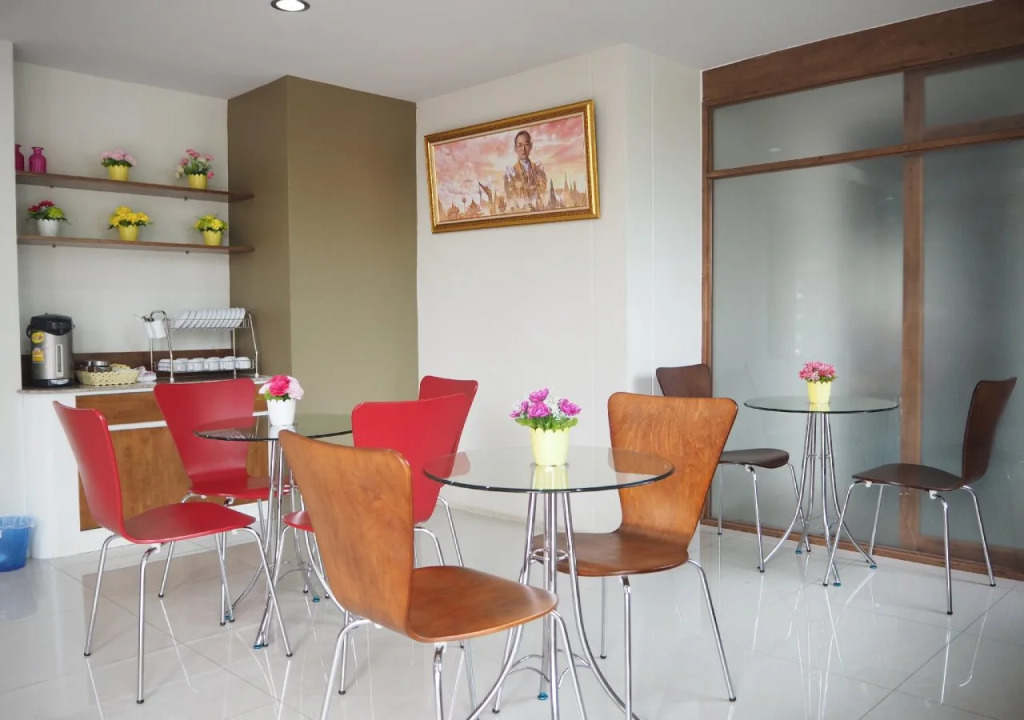 Regent Room