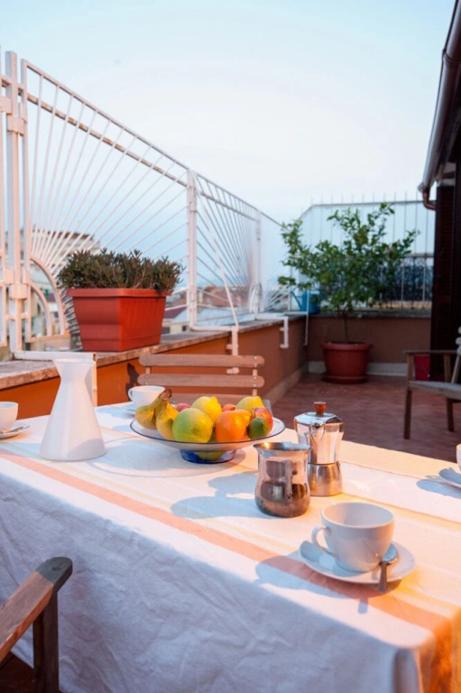 Apartment With 5 Bedrooms in Rome, With Wonderful Mountain View, Furni