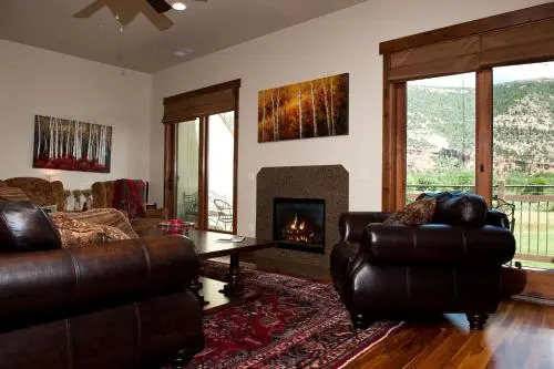 Crimson Cliffs Unit 5