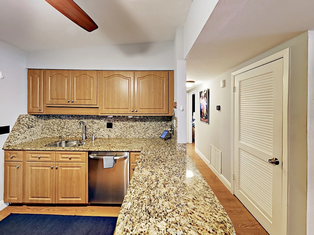 449 Seaworthy Rd Duplex Entire House 4 Bedrooms 3 Bathrooms Duplex