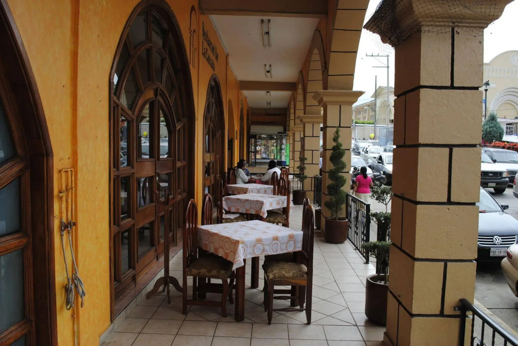 Hotel Arcos del Parque
