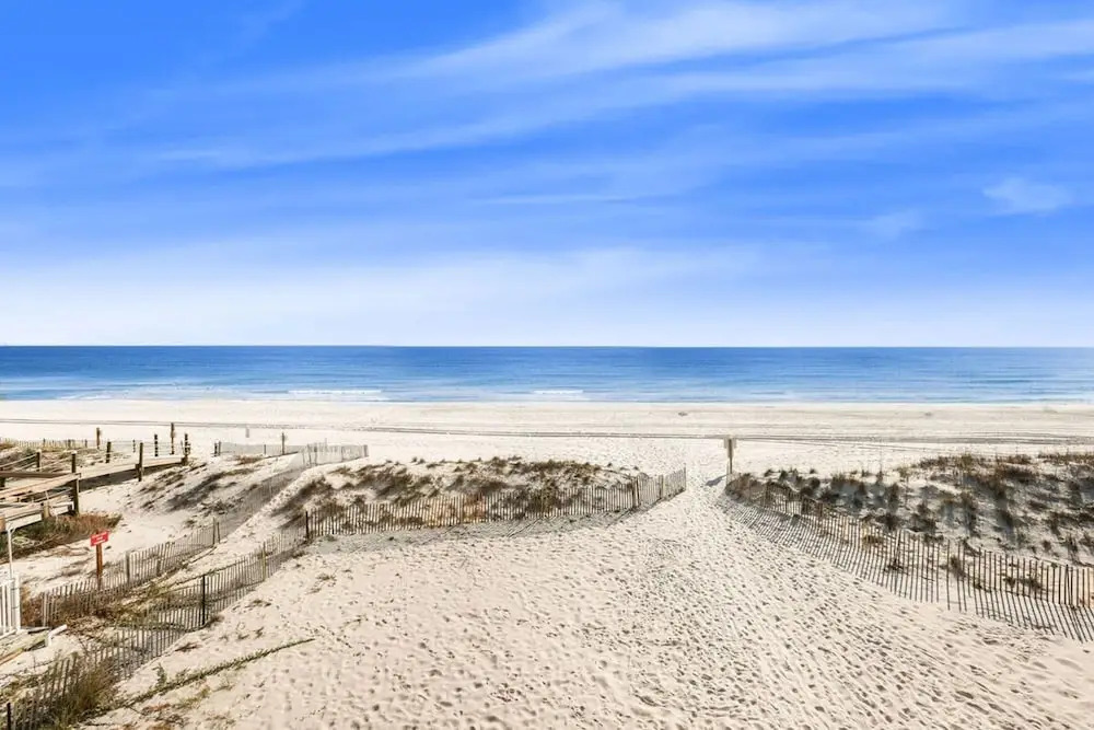 Sunrise Village 215- 2BR 1BA gulf front sleep 6