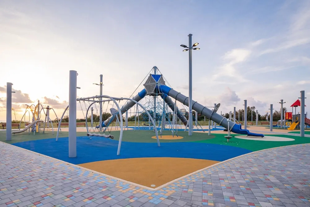 Sunny Haven Sea View Escape by Sea N Rent