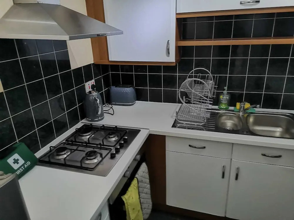 London's Calling U! A Lovely 2 Bedhome Sleeps 1-5!