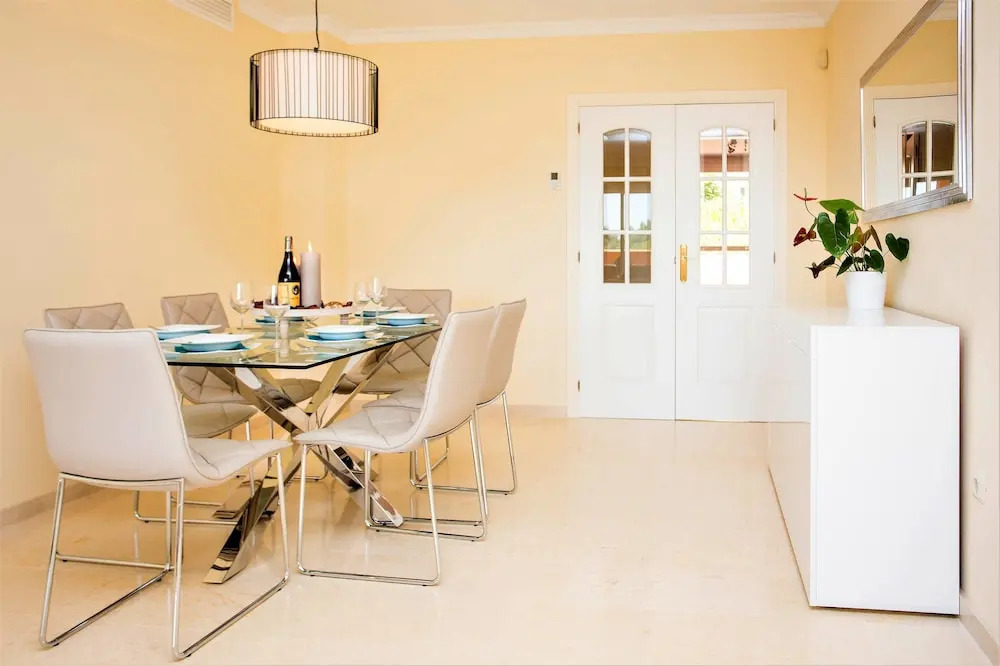 Lovely 2 Bedroom apartment Elviria SS10