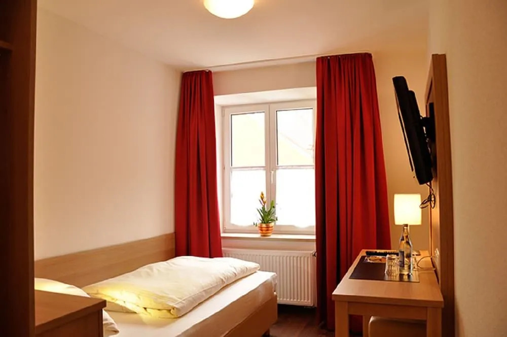 Hotel Gasthof zum Goldenen Lamm