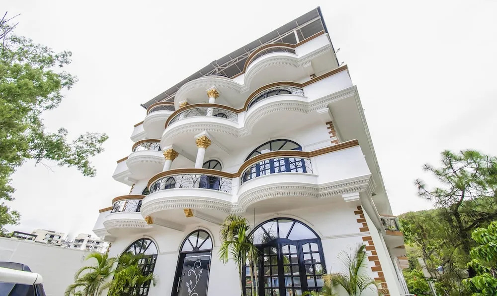 OYO 5938 Hotel Jungle View Retreat