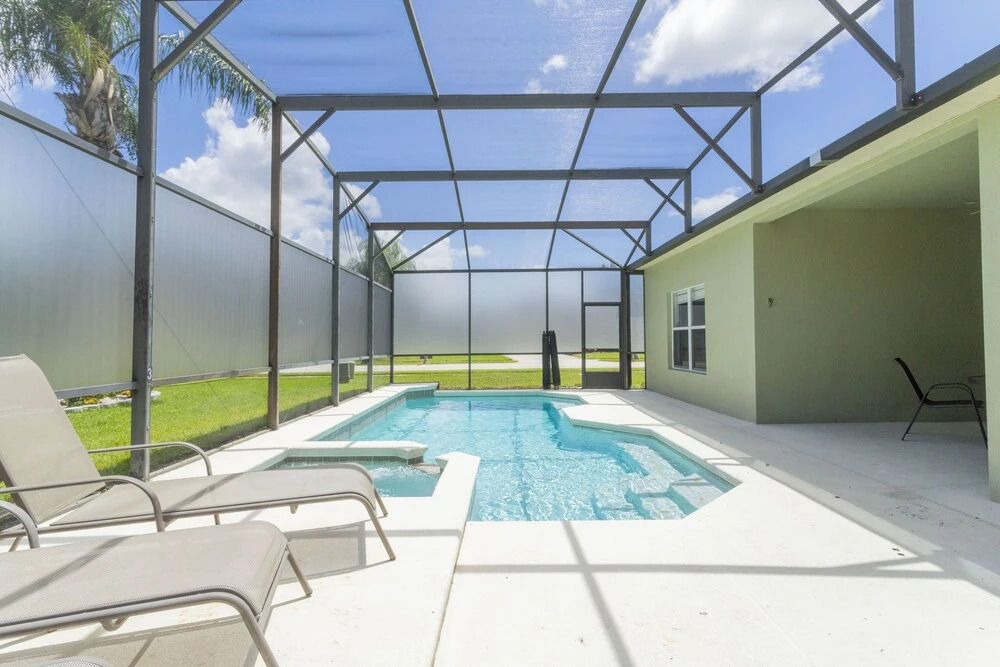 150 Amazing Home Located Close to Disney