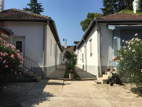 Apartments42