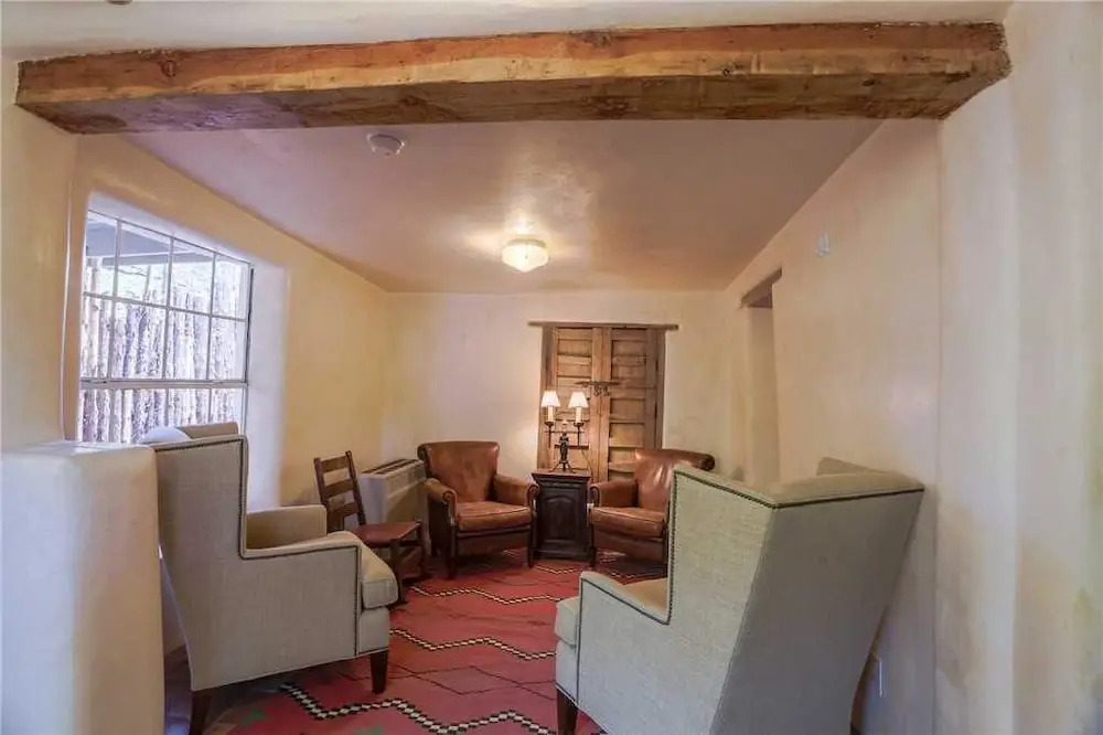 Camino Cabra - Two Bedroom Home