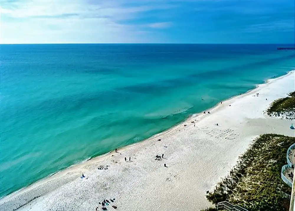 Emerald Beach 1130  by Best Beach Getaways