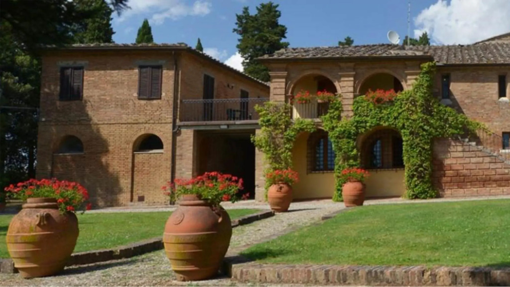 Independent Villa With Wonderful View Pool Up t 22 Guests-il Tinaio
