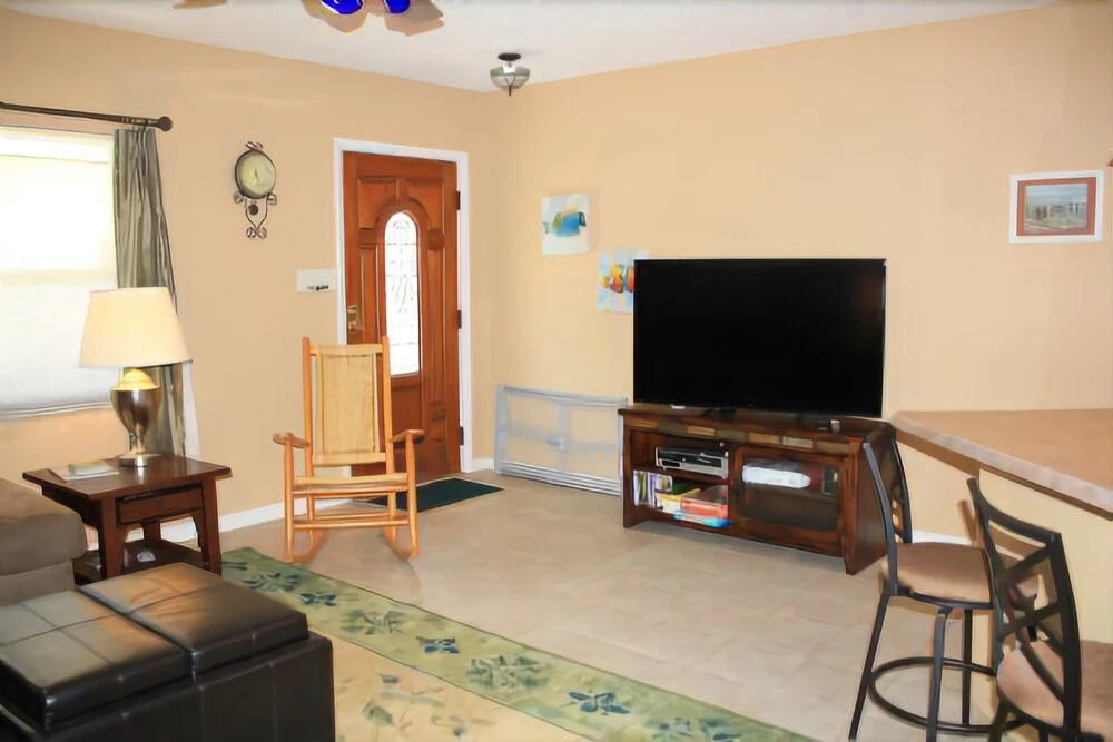 Beach Escape #52253 - 3 Br Home
