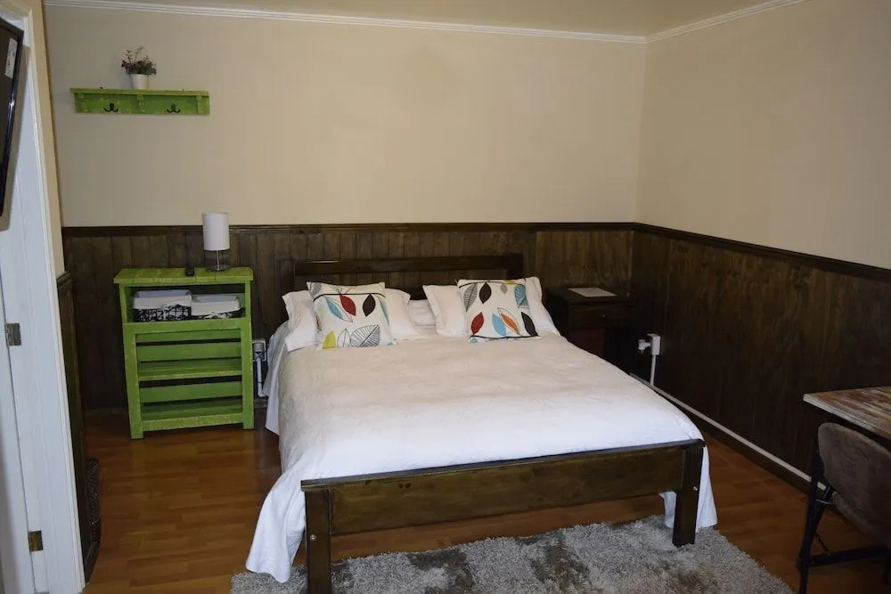Hostal Akainik