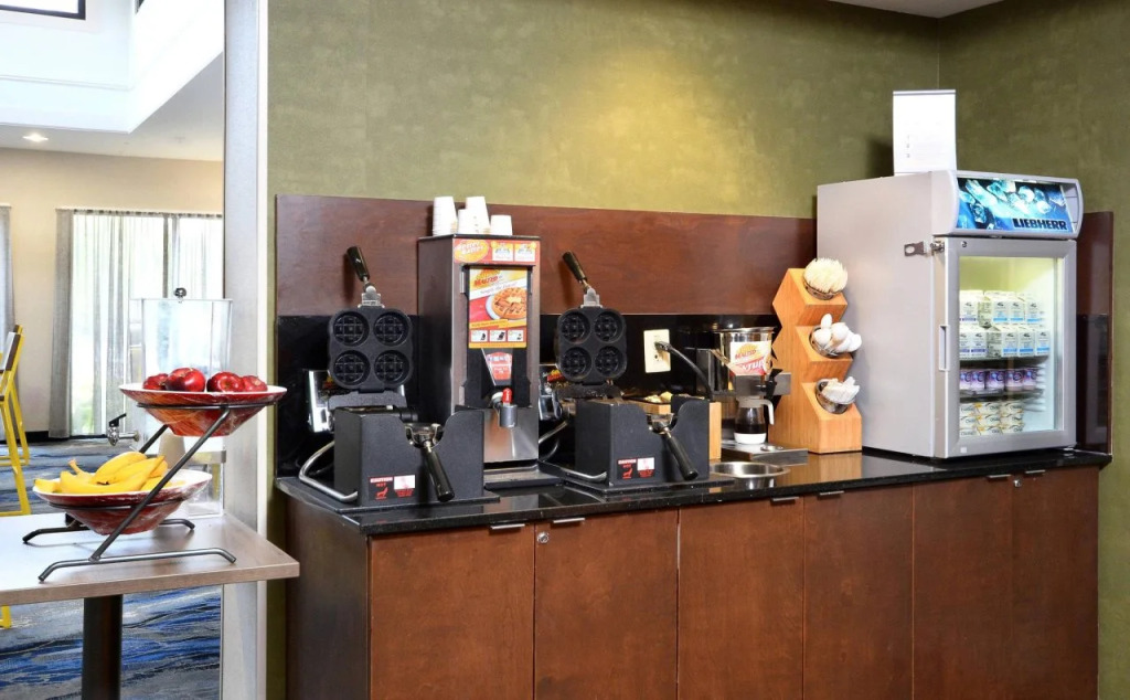 Fairfield by Marriott Inn & Suites Charlottesville North