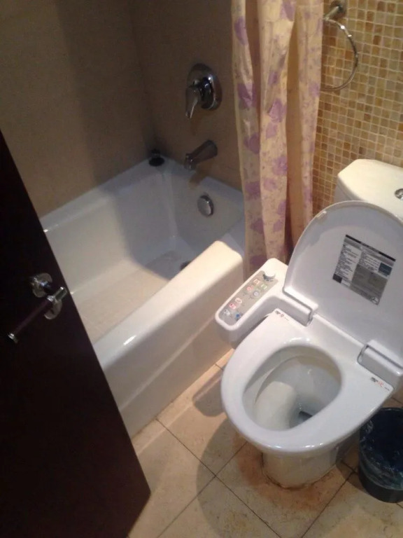 Aihe Jinlun Apartment Hotel