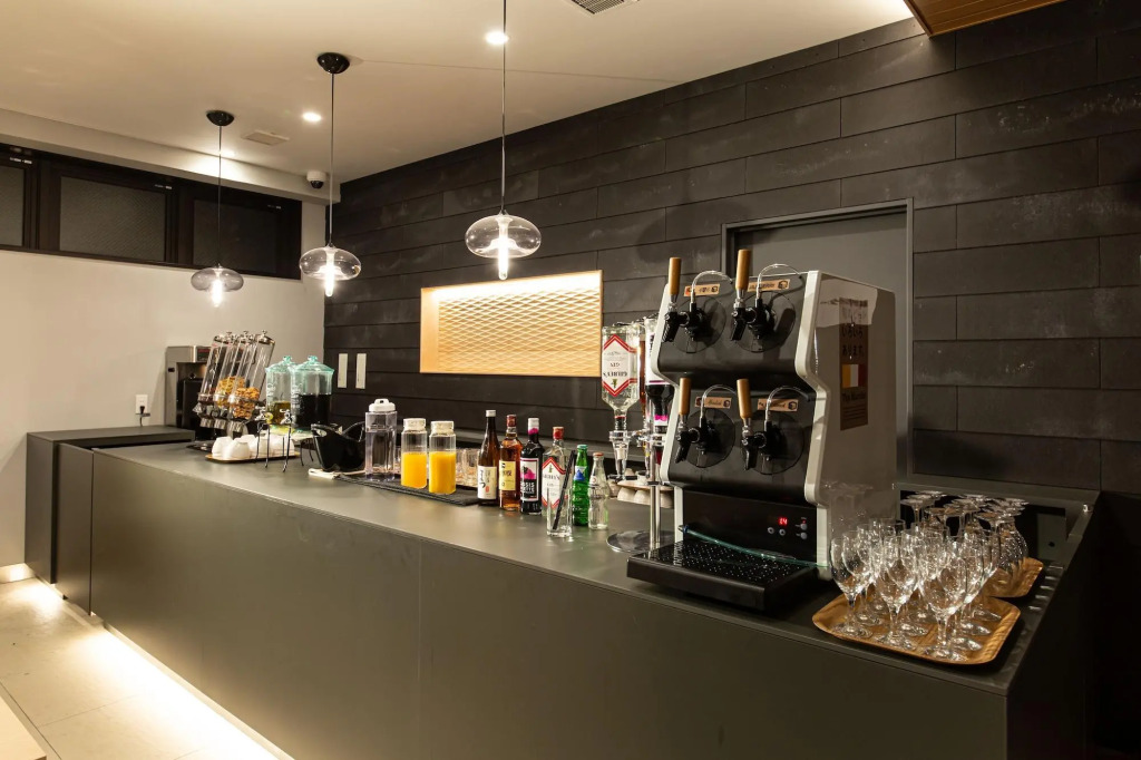 Отель Amanek Kyoto Kawaramachi Gojo