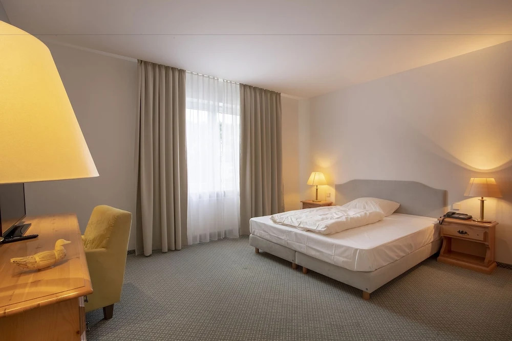 Eden Parc Hotel