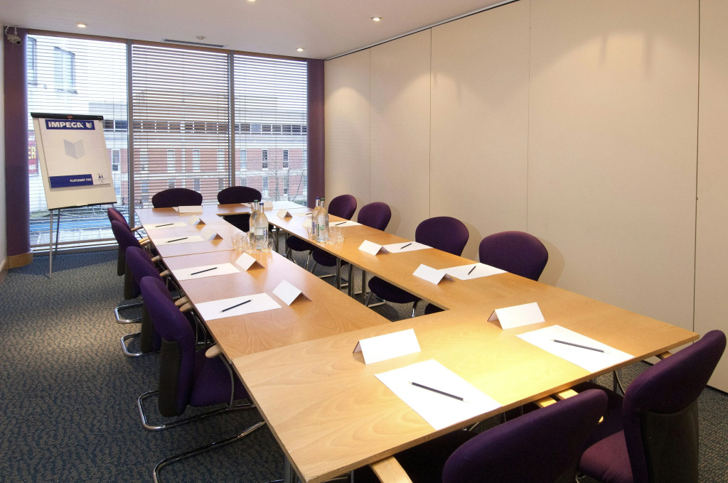 Premier Inn Sheffield City Centre Angel St