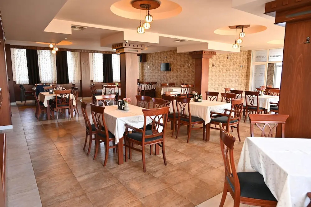 Hotel Harmonija