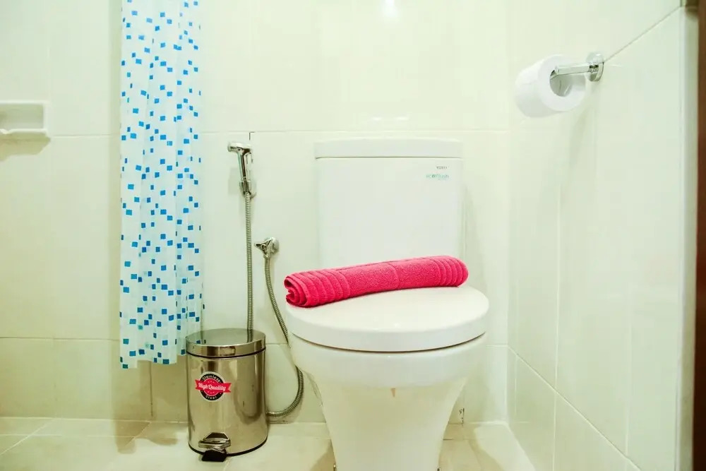 Comfortable Studio near Salemba Area at Capitol Park Apartment By Travelio