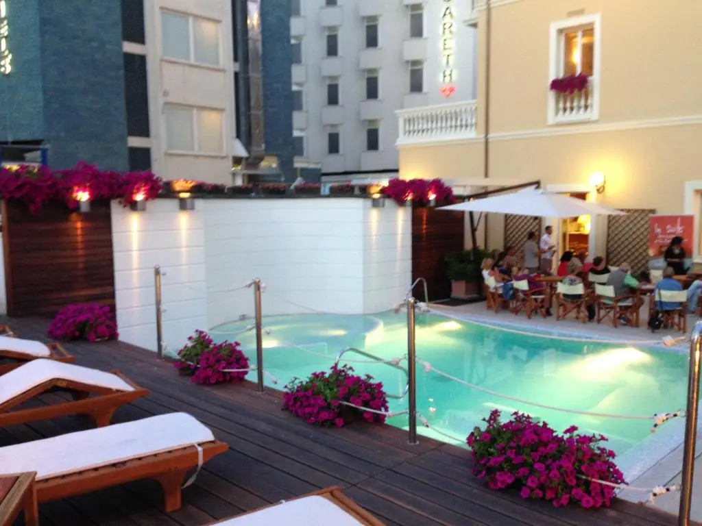 Novecento Suite Hotel